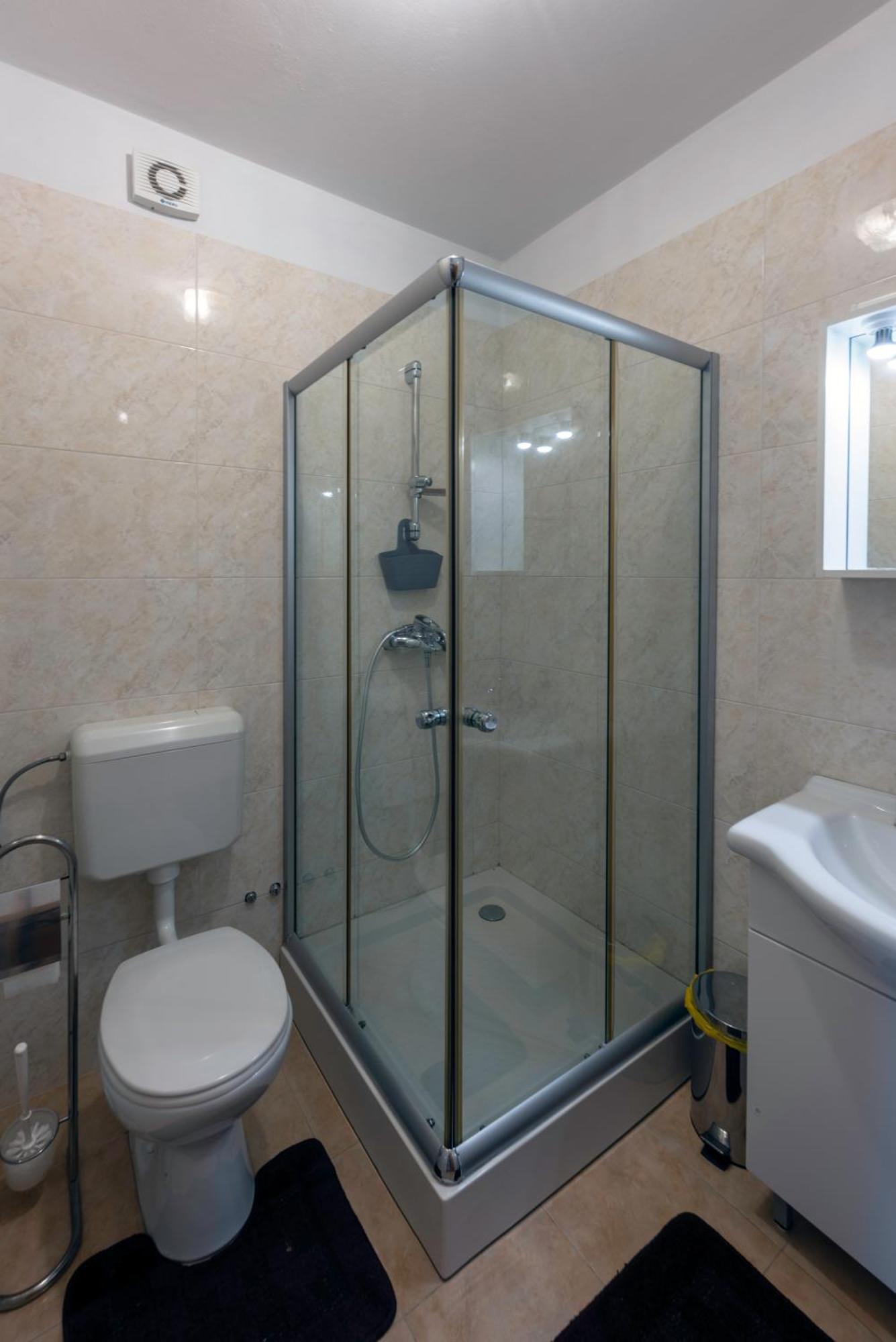 Apartment Anamaria With Seaview Петркане Екстериор снимка