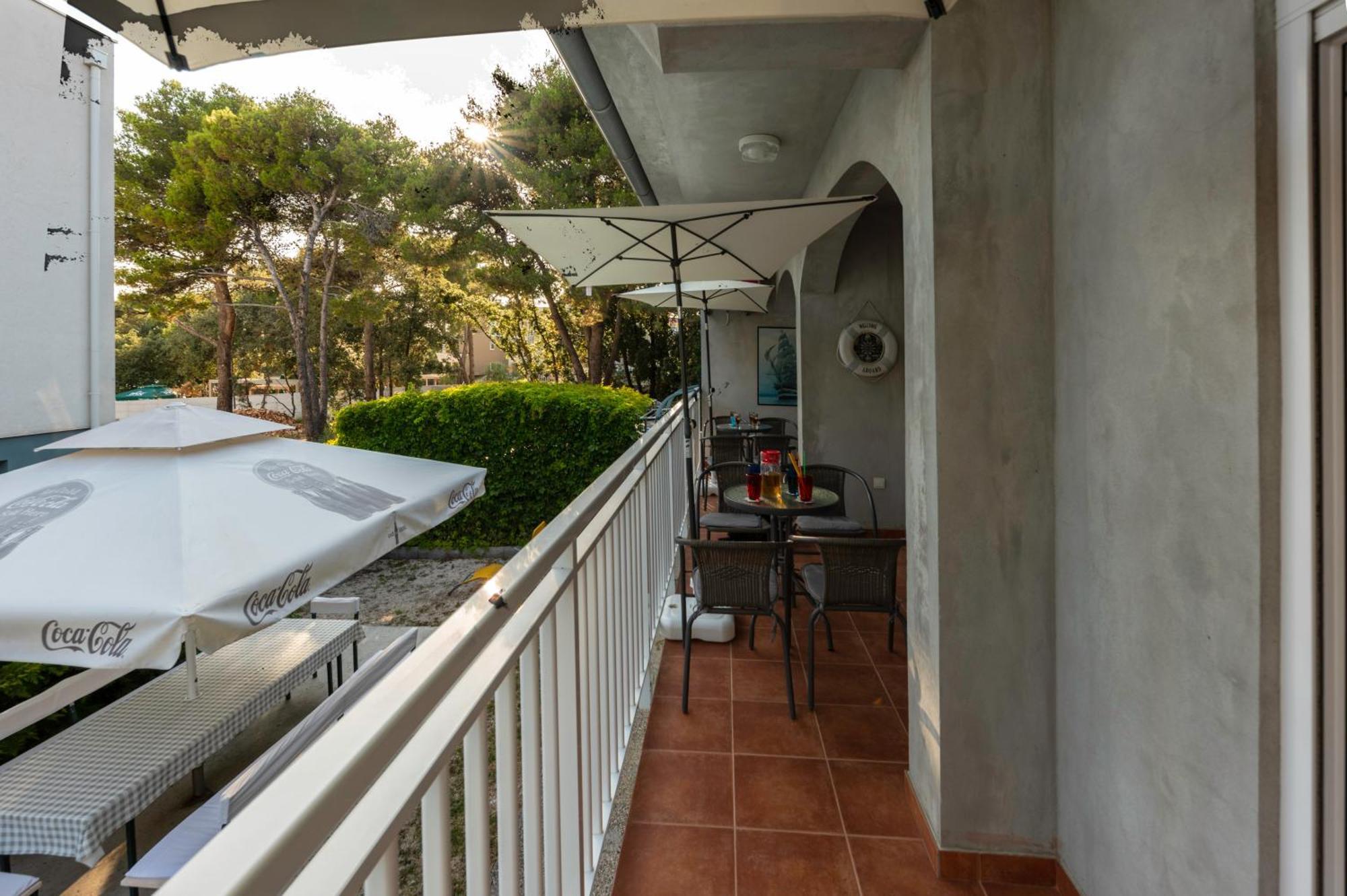 Apartment Anamaria With Seaview Петркане Екстериор снимка